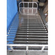 HOSPITAL BED STAINLESS STEEL MECHINAL